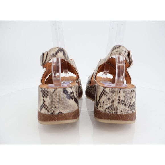 Clarks Women's Kassanda Step Size 7 Wide Snake Print Leather Platform Wedge - Picture 5 of 12